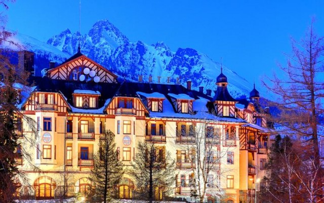 Отель GRAND SMOKOVEC**** 