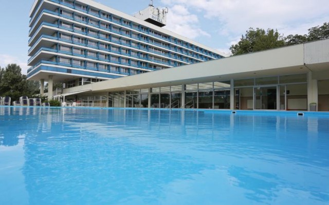 Балатон, Отель "Анабелла" 3*